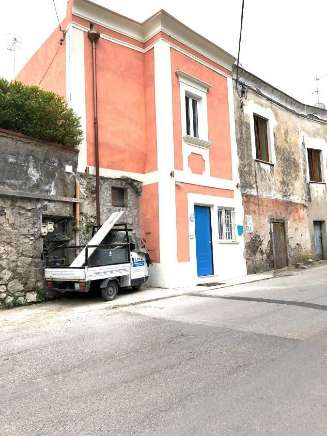 Petit Maison Jeranto Nerano Exterior photo